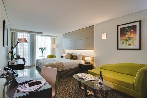 The Point Brisbane Hotel - Tourism Gold Coast 18