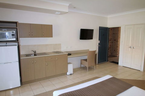 Midlander Motor Inn - Gold Coast 22