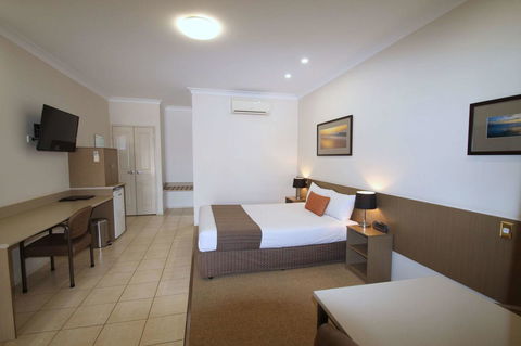 Midlander Motor Inn - Gold Coast 24