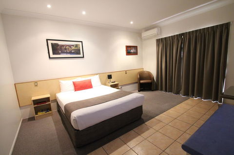 Midlander Motor Inn - Gold Coast 5
