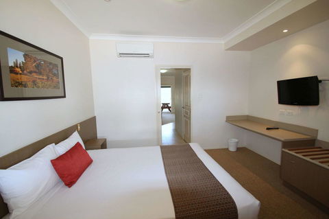 Midlander Motor Inn - Gold Coast 18