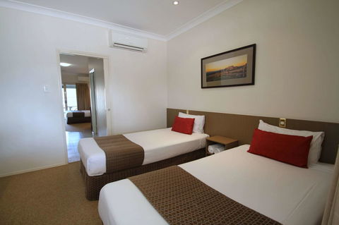 Midlander Motor Inn - Gold Coast 6