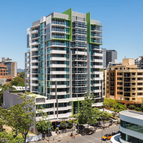 Flynn Brisbane - Tourism Gold Coast 5
