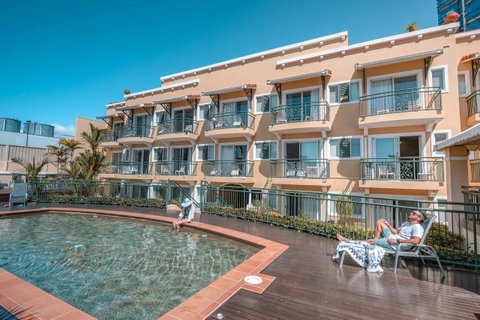 Il Palazzo Holiday Apartments - Tourism Gold Coast 10