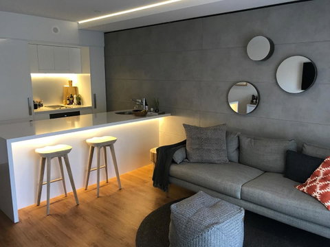 Il Palazzo Holiday Apartments - Tourism Gold Coast 12