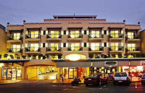 Il Palazzo Holiday Apartments - Tourism Gold Coast 3