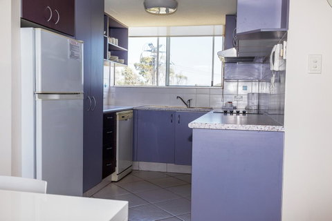 Crystal Beachfront Apartments - Tourism Gold Coast 28