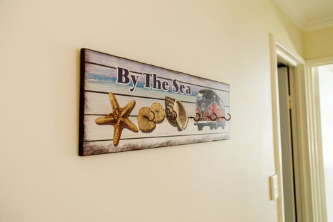 Crystal Beachfront Apartments - Tourism Gold Coast 20