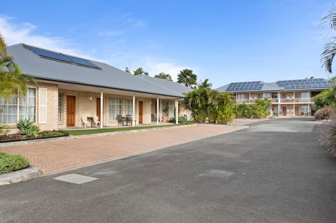 Coopers Colonial Motel - Tourism Gold Coast 25