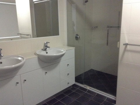 Beachfront Holiday Apartment To Rent For Short And Long Stays - Gold Coast 9