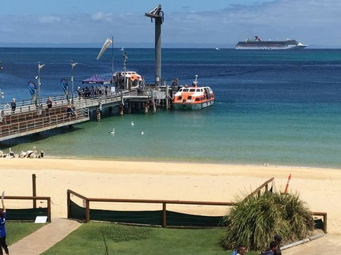 Beachfront Holiday Apartment To Rent For Short And Long Stays - Gold Coast 37