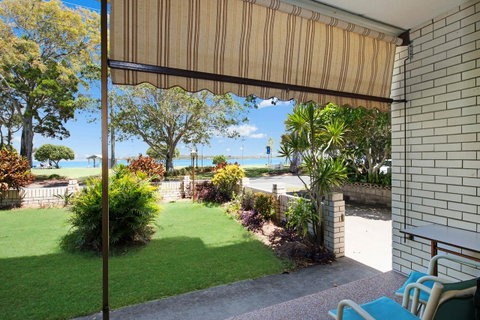Keith\'s Place, 1 Of The 3 Most Popular Units On Bribie - Tourism Gold Coast 8