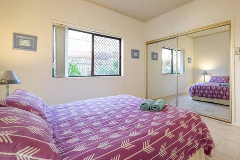 Keith\'s Place, 1 Of The 3 Most Popular Units On Bribie - Tourism Gold Coast 11