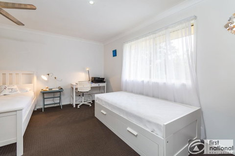 Immaculate Spacious Second Floor Unit Overlooking Pristine Parklands - Tourism Gold Coast 4