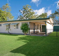 Lowset pet friendly cottage - Sunset Ave Bongaree - Tourism Gold Coast