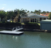 Private Canal Duplex with Pontoon - Oleander Drive Bongaree - Tourism Gold Coast