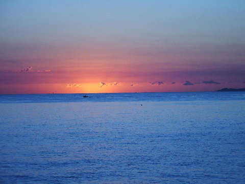 First Floor, Air Conditioned, Free Wi-Fi! - Gold Coast 19