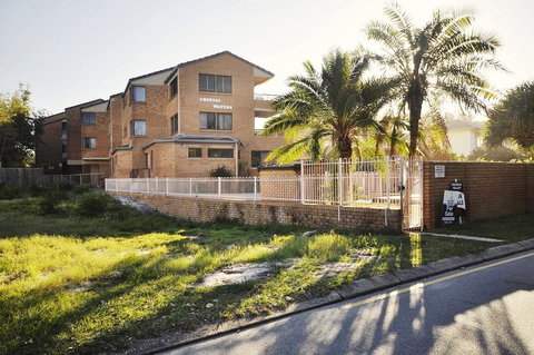 Crystal Waters On The Beach - Gold Coast 16