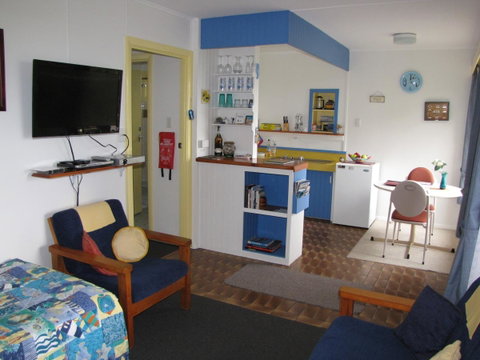 King Island Accommodation Cottages - Tourism Gold Coast 8
