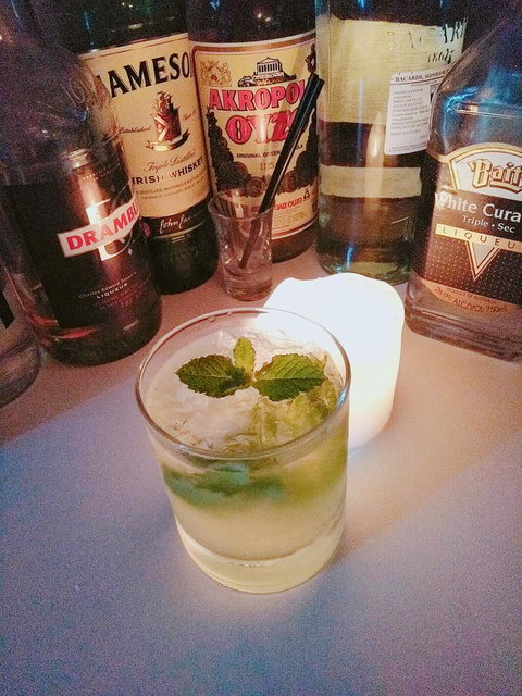 Baudins Accommodation And Restaurant - Gold Coast 8