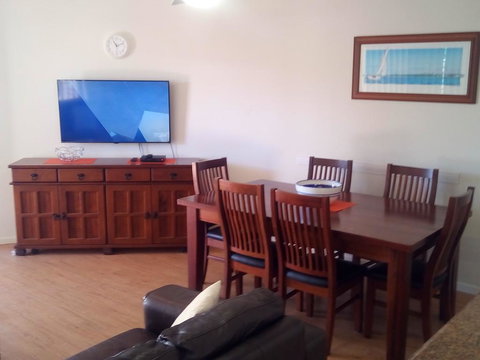 The Apartments Kings Beach Surfside - Tourism Gold Coast 2