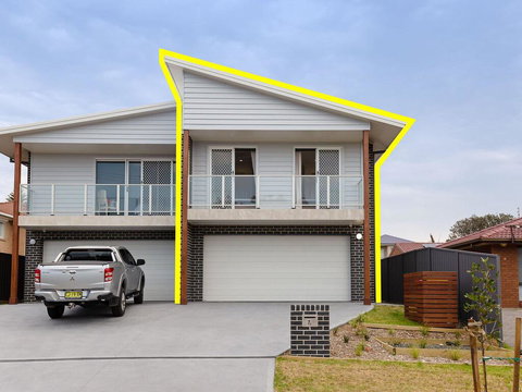 'Birubi Breezes', 2/7 Fitzroy St - Large Duplex With Air Conditioning, WIFI & Only 5 Minute Walk To The Beach - Tourism Gold Coast 0