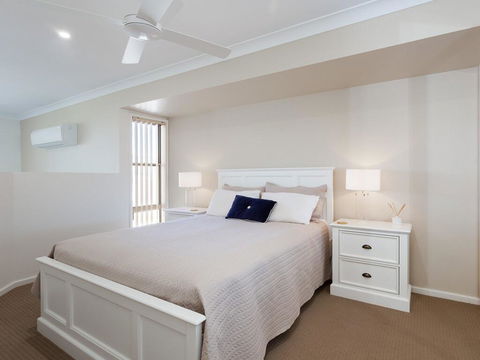 'Walk On Birubi', 1/40 Ocean Ave - Pet Friendly, WIFI, Boat Parking & Water Views - Tourism Gold Coast 2