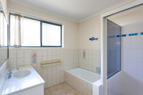 1-33 Tingira Close - Rainbow Beach, Gorgeous Ocean Views, Swimming Pool, Air Conditioning - Tourism Gold Coast 1