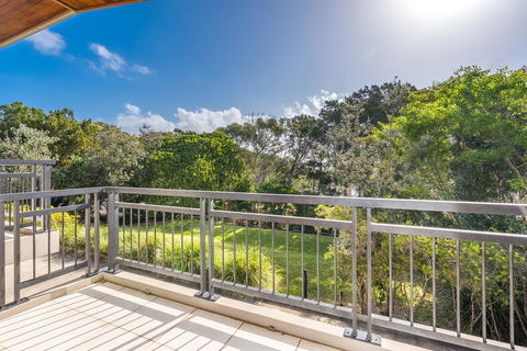 1/22 Mahogany Drive - Beach House 1 @ Vue - Tourism Gold Coast 2