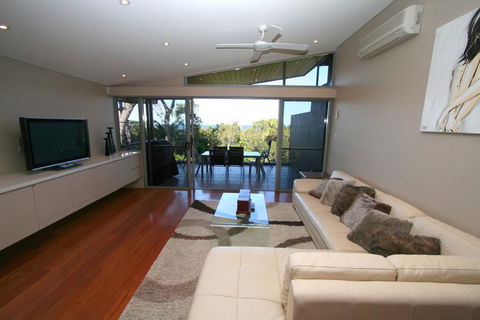 1/22 Mahogany Drive - Beach House 1 @ Vue - Tourism Gold Coast 3