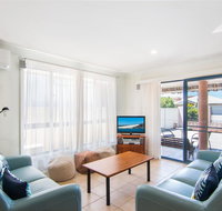 1/54 Parkes Airconditioned - Tourism Gold Coast