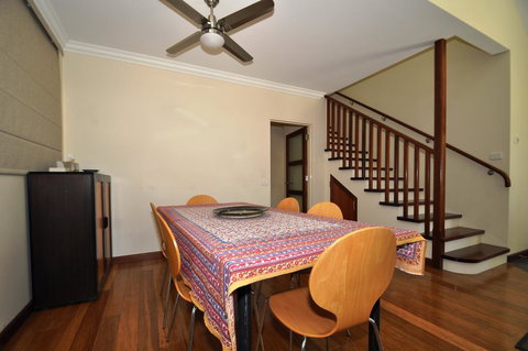 11 Barkala St. Dalmeny - Tourism Gold Coast 3