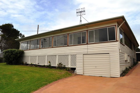 12 Bluewater Drive - Gold Coast 1