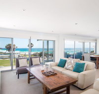 12 Cliff Road - Tourism Gold Coast
