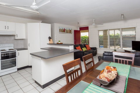 14 Double Island Drive - Rainbow Beach, Large Holiday House With Pool,Pets Welcome, Free Wi-Fi - Tourism Gold Coast 2