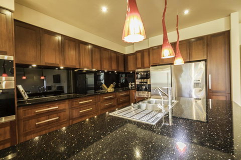 141 Providence Drive, Bowhill - Gold Coast 1