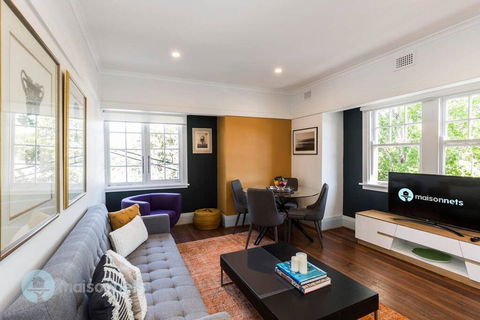 2 Bdrm Art Deco Apt, Stroll To Bondi Junction - Tourism Gold Coast 0