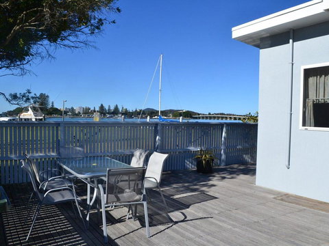 2 Rockpool Road - Tourism Gold Coast 3