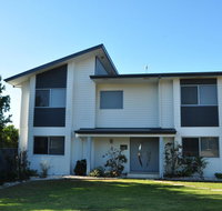 21 Tingira Close - Family home in a quiet street enjoying ocean views - Tourism Gold Coast