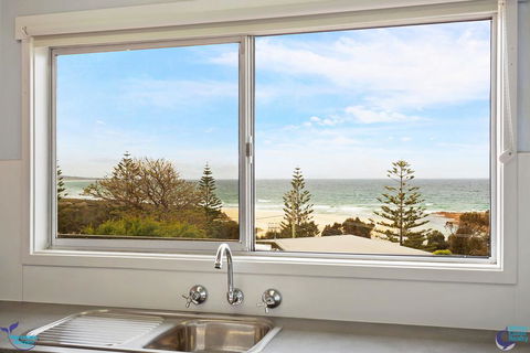 22 Dulling Street - Beach House - Gold Coast 3