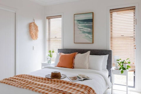 CABA17 - Waterfront Home With A Pool! - Tourism Gold Coast 4