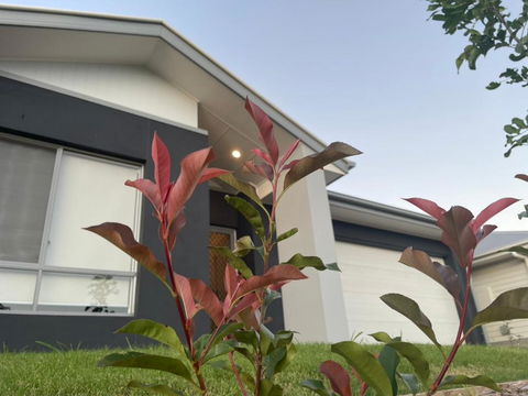 Charming Home In Griffin For Unforgettable Stay - Tourism Gold Coast 0