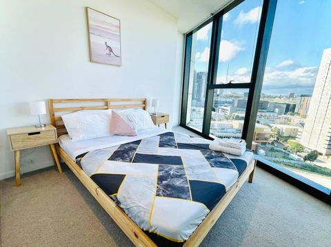 City View Luxury 3 Bedroom Apartment-Free Car Park - Tourism Gold Coast 3