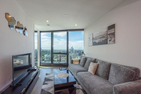 City Views Retreat 31st Floor 2BR Near CBD! - Tourism Gold Coast 2