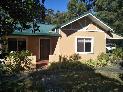 Crystal Springs Holiday Accommodation - Tourism Gold Coast 2