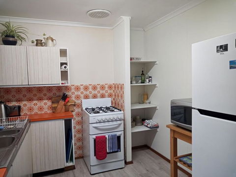 Crystal Springs Holiday Accommodation - Tourism Gold Coast 4
