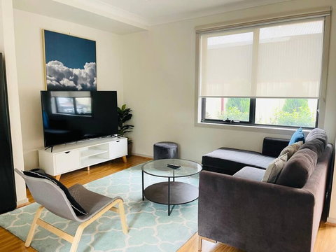 D111 Special Melbourne Retreat - Tourism Gold Coast 3