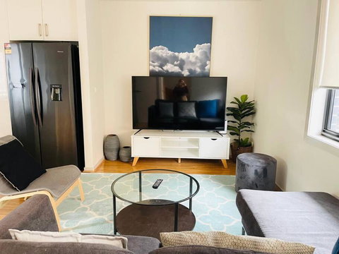 D111 Special Melbourne Retreat - Tourism Gold Coast 4