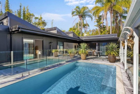 Desert Flame - Private Oasis Near The Beach - Tourism Gold Coast 3