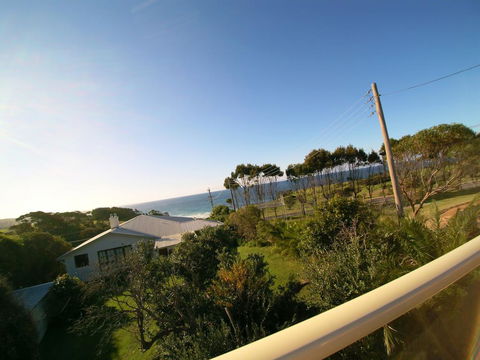 3 Bay Lane - Tourism Gold Coast 1